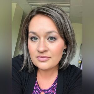 Meet your Posher, Agnes